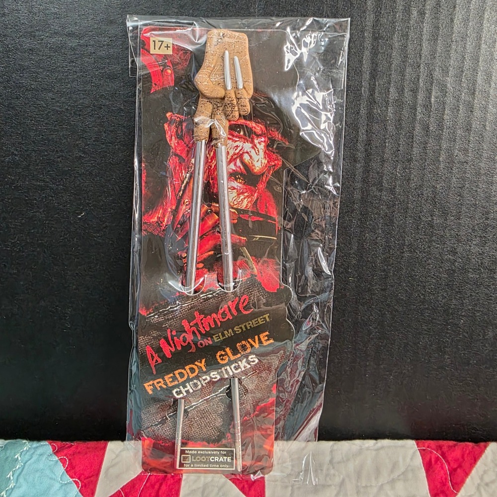Loot Crate Freddy Glove‎ Chopsticks Unisex Silver Nightmare on Elm Street NEW